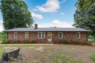 3270 Nc Highway 135, Stoneville, NC 27048