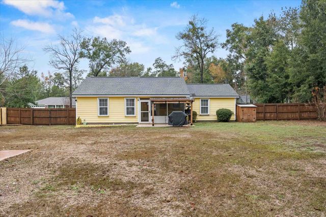 73 Eagles Ridge Drive, Crawfordville, FL 32327