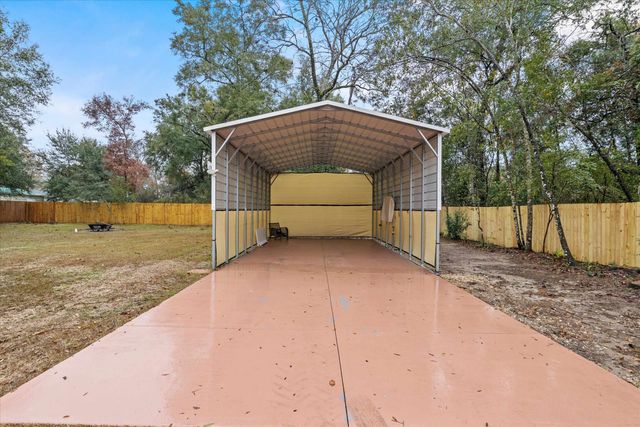 73 Eagles Ridge Drive, Crawfordville, FL 32327