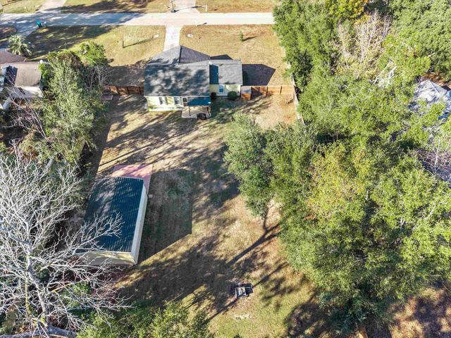 73 Eagles Ridge Drive, Crawfordville, FL 32327