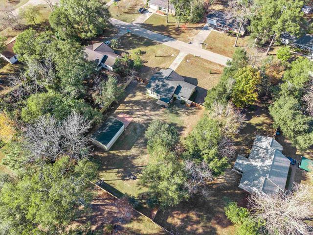 73 Eagles Ridge Drive, Crawfordville, FL 32327