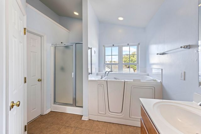 7326 Kestrel Trail, Hanahan, SC 29410