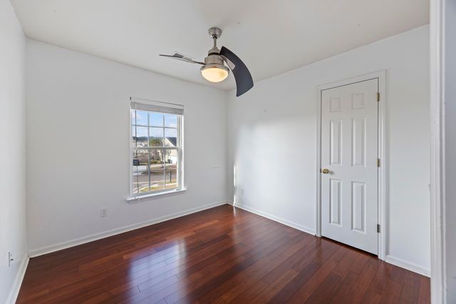 7326 Kestrel Trail, Hanahan, SC 29410