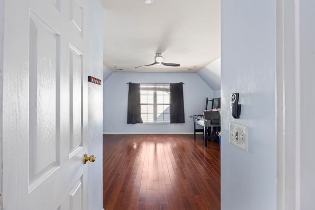 7326 Kestrel Trail, Hanahan, SC 29410