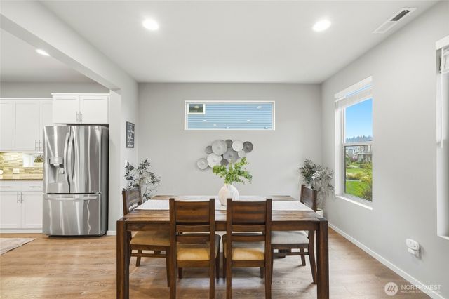 32909 Crystal Lakes Lane, Black Diamond, WA 98010