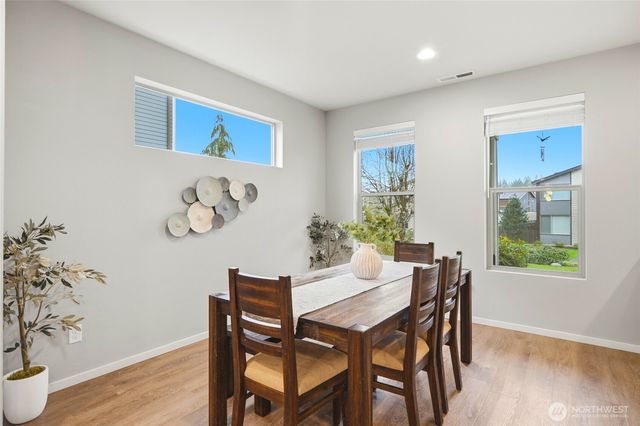 32909 Crystal Lakes Lane, Black Diamond, WA 98010