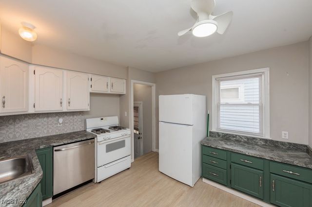 2503 Brookdale Avenue, Parma, OH 44134