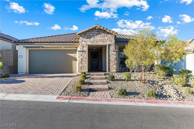 10960 Gardenova Avenue, Las Vegas, NV 89166