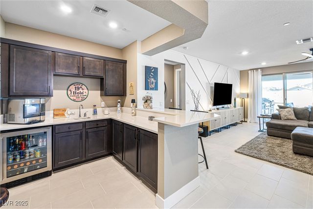 10960 Gardenova Avenue, Las Vegas, NV 89166