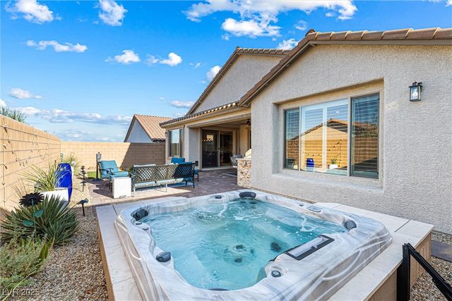 10960 Gardenova Avenue, Las Vegas, NV 89166