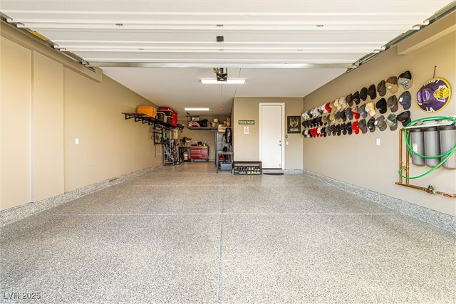 10960 Gardenova Avenue, Las Vegas, NV 89166