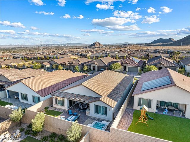 10960 Gardenova Avenue, Las Vegas, NV 89166