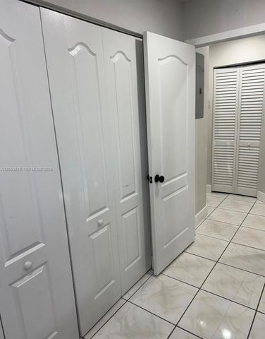 14406 SW 179th Lane, Miami, FL 33177