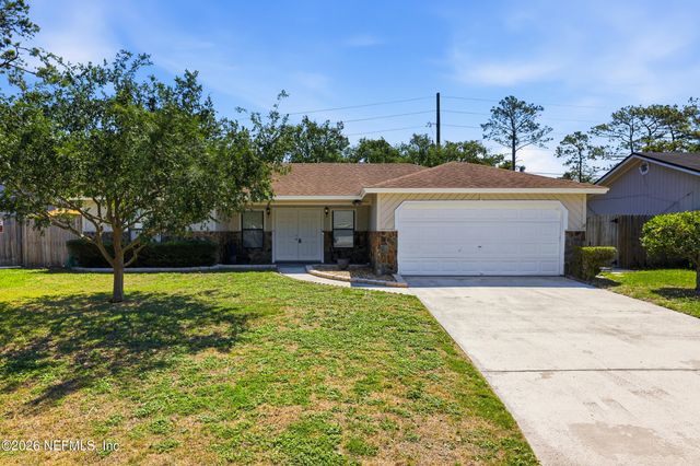 1820 SHANNON LAKE Drive, Middleburg, FL 32068