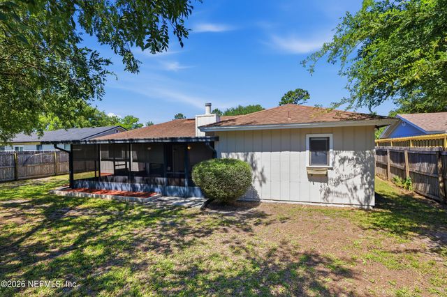 1820 SHANNON LAKE Drive, Middleburg, FL 32068