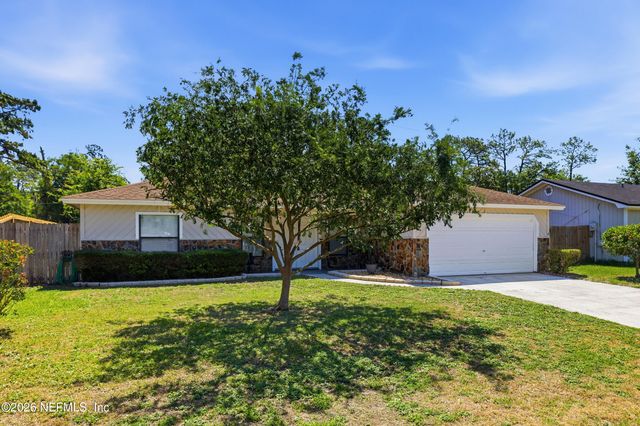 1820 SHANNON LAKE Drive, Middleburg, FL 32068