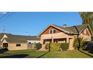 150 N DEAN St, Coquille, OR 97423