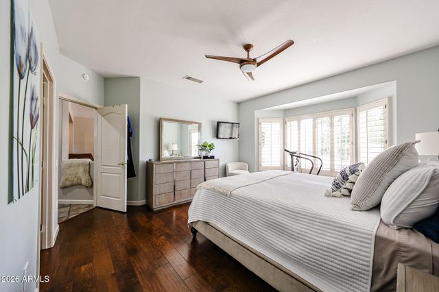 16021 W SILVER BREEZE Drive, Surprise, AZ 85374