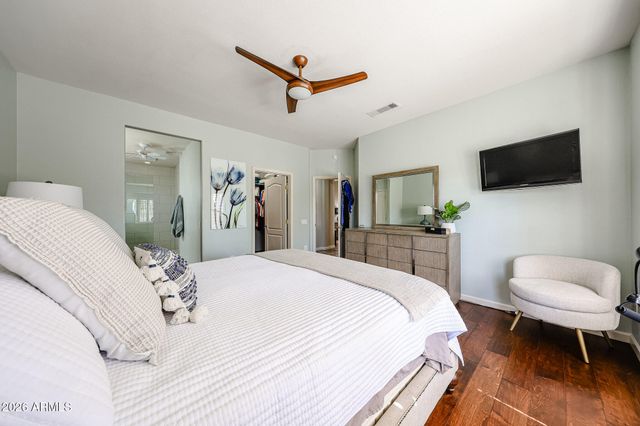 16021 W SILVER BREEZE Drive, Surprise, AZ 85374