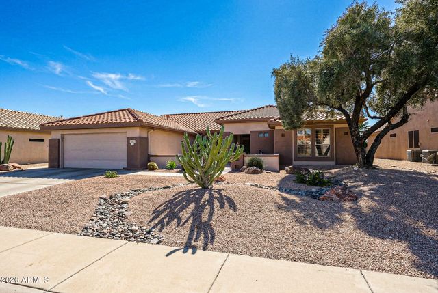 16021 W SILVER BREEZE Drive, Surprise, AZ 85374