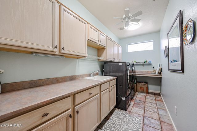 16021 W SILVER BREEZE Drive, Surprise, AZ 85374