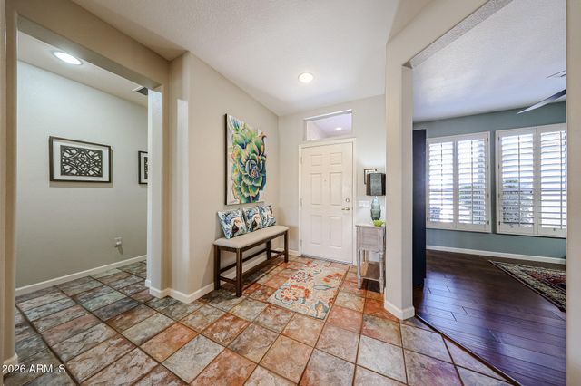 16021 W SILVER BREEZE Drive, Surprise, AZ 85374