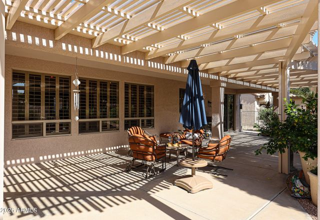 16021 W SILVER BREEZE Drive, Surprise, AZ 85374