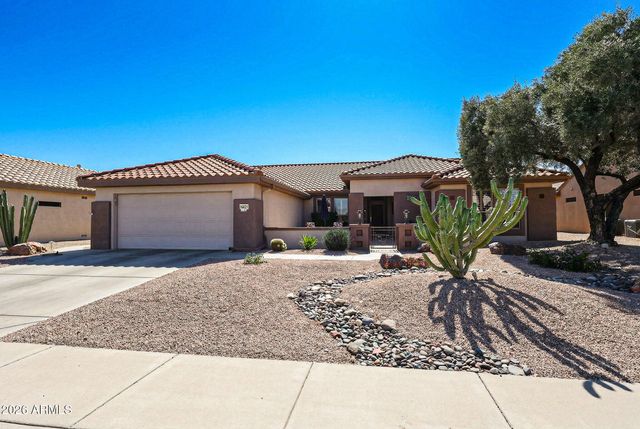 16021 W SILVER BREEZE Drive, Surprise, AZ 85374
