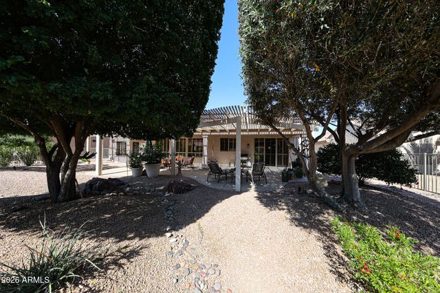 16021 W SILVER BREEZE Drive, Surprise, AZ 85374