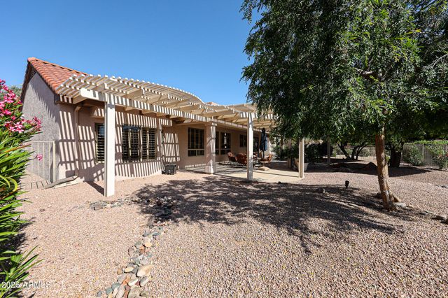 16021 W SILVER BREEZE Drive, Surprise, AZ 85374