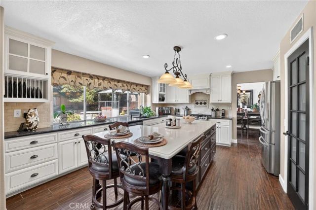 35078 Willow Springs, Yucaipa, CA 92399