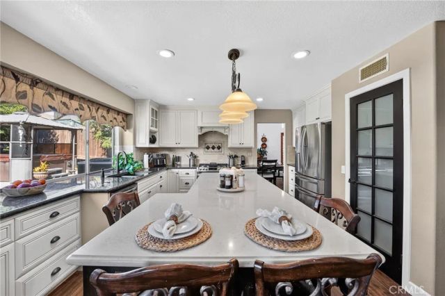 35078 Willow Springs, Yucaipa, CA 92399