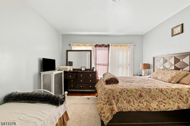 218 Elmwood Ave, East Orange City, NJ 07018