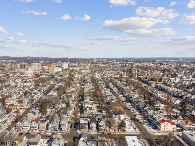 218 Elmwood Ave, East Orange City, NJ 07018