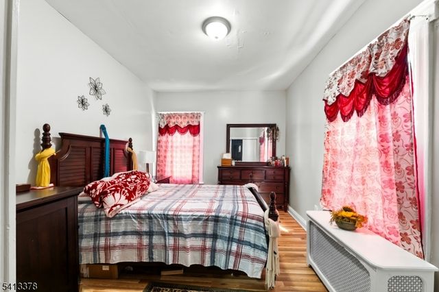 218 Elmwood Ave, East Orange City, NJ 07018