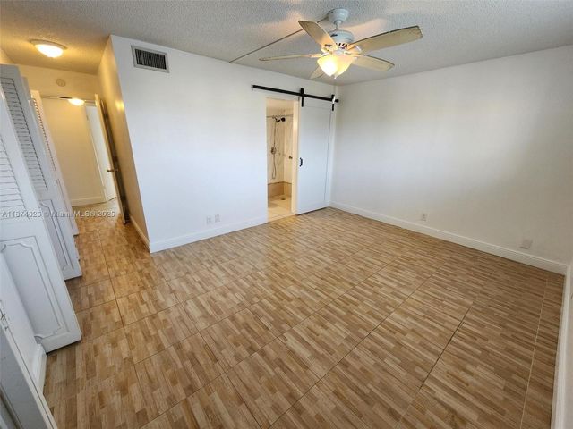 425 SE 11th Ter 403, Dania Beach, FL 33004