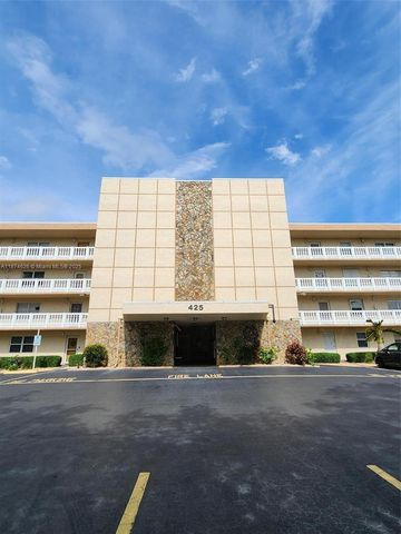 425 SE 11th Ter 403, Dania Beach, FL 33004