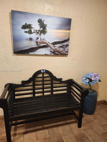 425 SE 11th Ter 403, Dania Beach, FL 33004