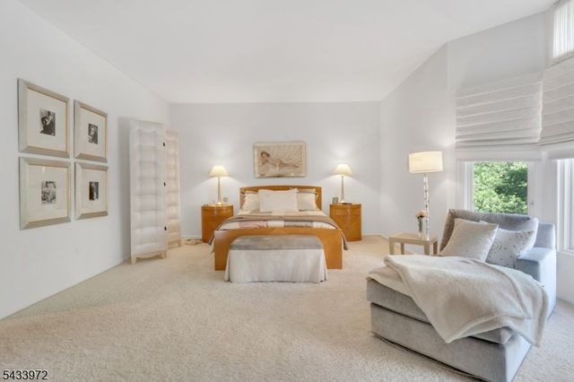 104 Clarken Dr 104, West Orange Twp., NJ 07052