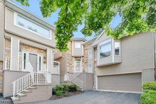 104 Clarken Dr 104, West Orange Twp., NJ 07052