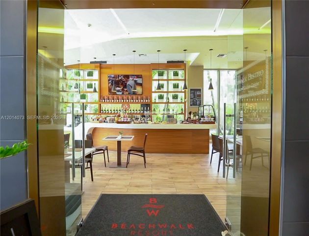 2602 E Hallandale Beach Blvd R806, Hallandale Beach, FL 33009