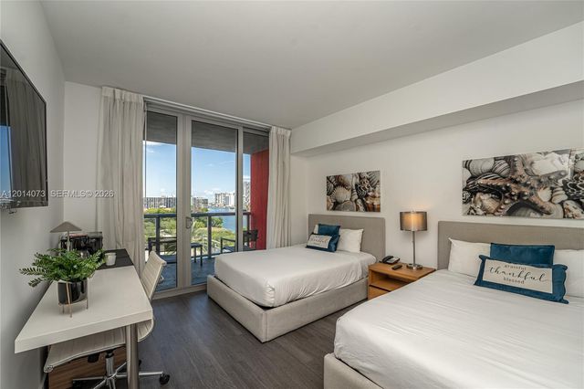 2602 E Hallandale Beach Blvd R806, Hallandale Beach, FL 33009