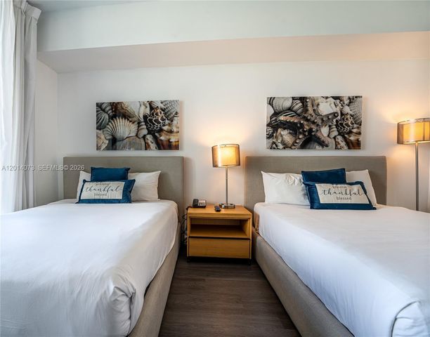 2602 E Hallandale Beach Blvd R806, Hallandale Beach, FL 33009