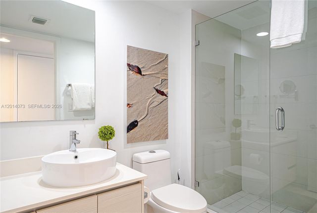 2602 E Hallandale Beach Blvd R806, Hallandale Beach, FL 33009