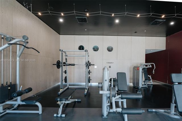 2602 E Hallandale Beach Blvd R806, Hallandale Beach, FL 33009