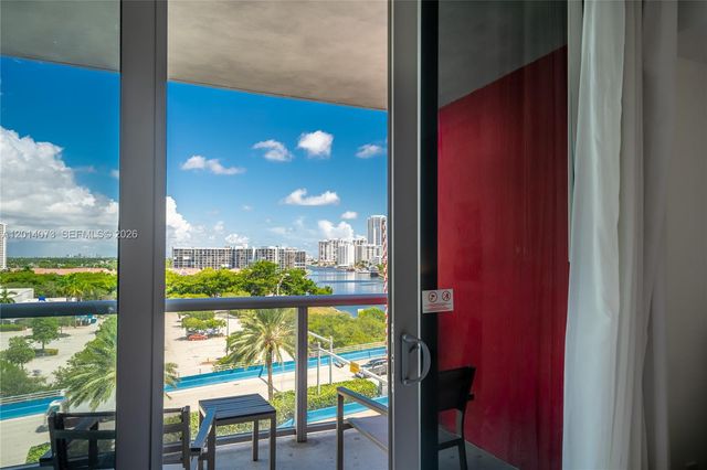 2602 E Hallandale Beach Blvd R806, Hallandale Beach, FL 33009