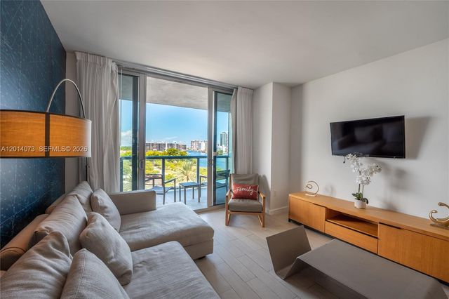 2602 E Hallandale Beach Blvd R806, Hallandale Beach, FL 33009