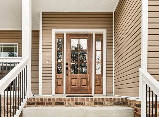 4032 Chapel Hill Rd, Clarksville, TN 37040