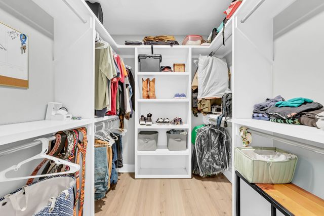 4032 Chapel Hill Rd, Clarksville, TN 37040