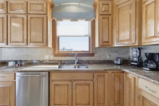 217 16th ST, Virginia Beach, VA 23451